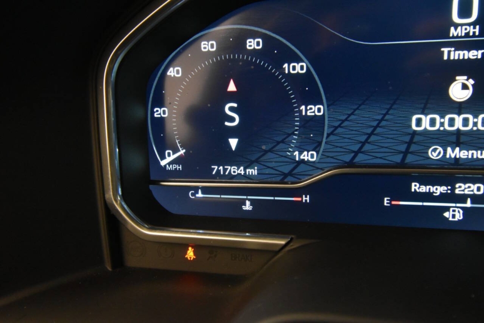 2023 GMC Sierra 1500 AT4 4x4 4dr Crew Cab 5.8 ft. SB, White, Mileage: 71,761 - photo 29