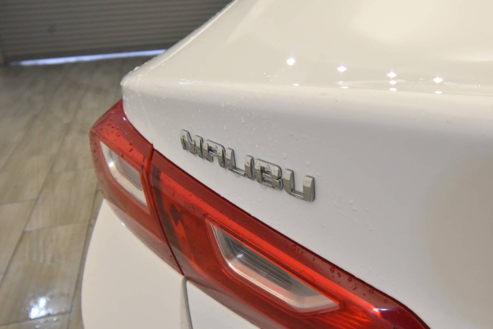 2024 Chevrolet Malibu LT 4dr Sedan w/1LT, White, Mileage: 61,339 - photo 31