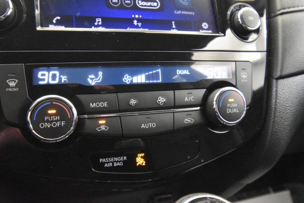 2019 Nissan Rogue SV AWD 4dr Crossover, Black, Mileage: 89,091 - photo 19