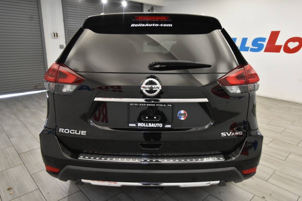 2019 Nissan Rogue SV AWD 4dr Crossover, Black, Mileage: 89,091 - photo 3