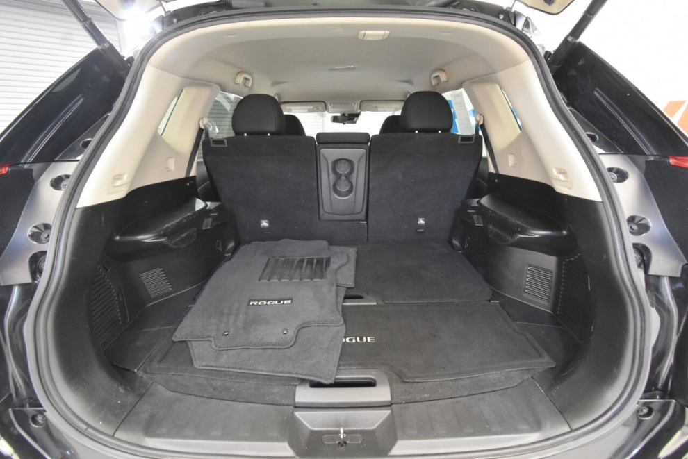 2019 Nissan Rogue SV AWD 4dr Crossover, Black, Mileage: 89,091 - photo 34