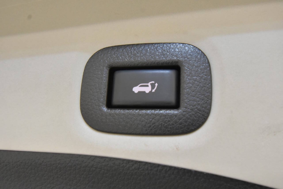 2019 Nissan Rogue SV AWD 4dr Crossover, Black, Mileage: 89,091 - photo 35