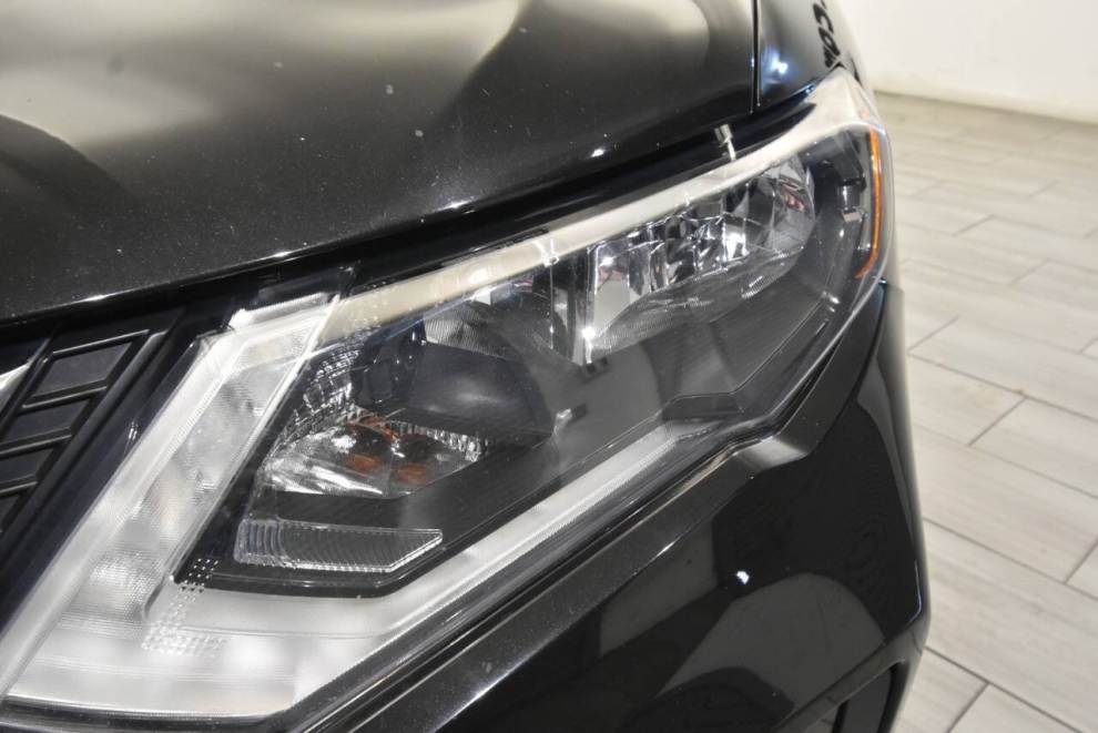 2019 Nissan Rogue SV AWD 4dr Crossover, Black, Mileage: 89,091 - photo 8