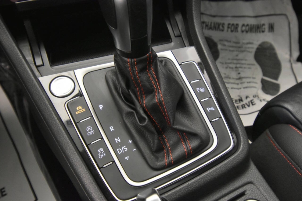 2020 Volkswagen Golf GTI Autobahn 4dr Hatchback 7A, White, Mileage: 83,231 - photo 17