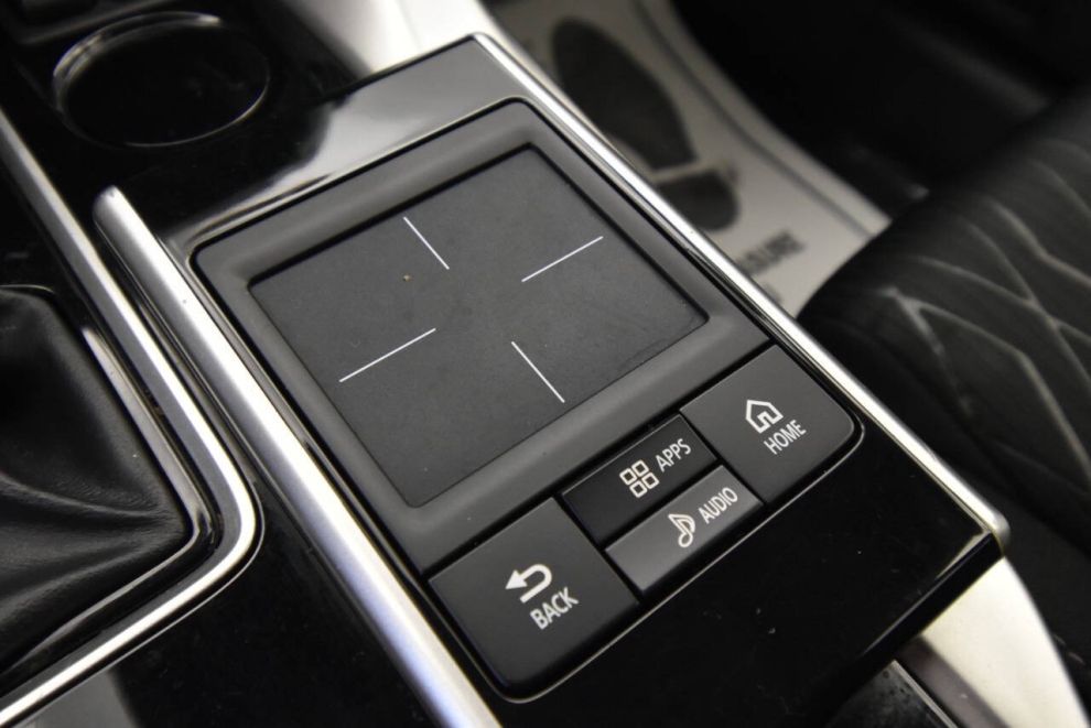 2020 Mitsubishi Eclipse Cross SE 4dr Crossover, White, Mileage: 63,335 - photo 18