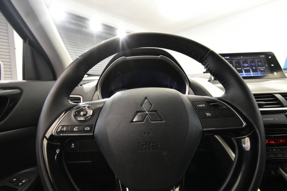 2020 Mitsubishi Eclipse Cross SE 4dr Crossover, White, Mileage: 63,335 - photo 26