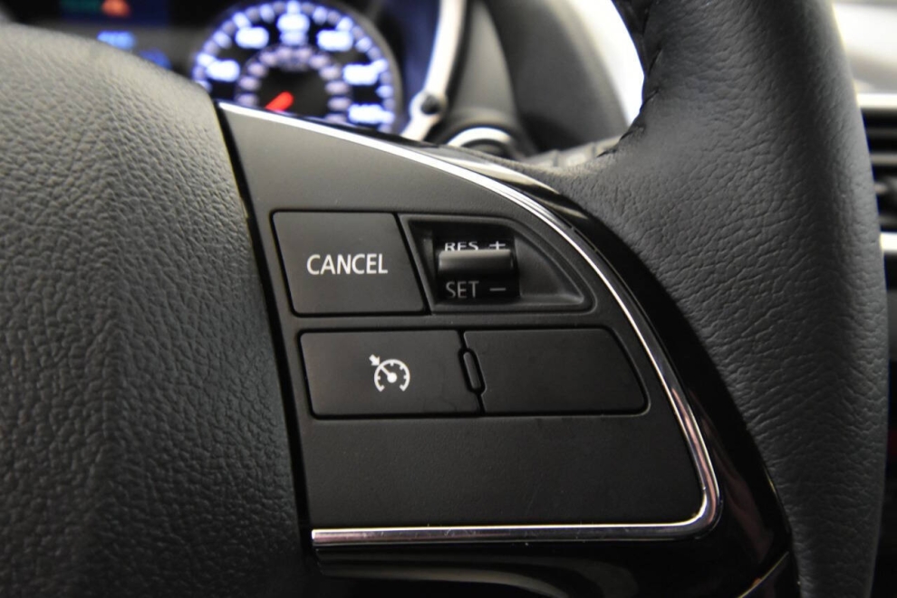 2020 Mitsubishi Eclipse Cross SE 4dr Crossover, White, Mileage: 63,335 - photo 28