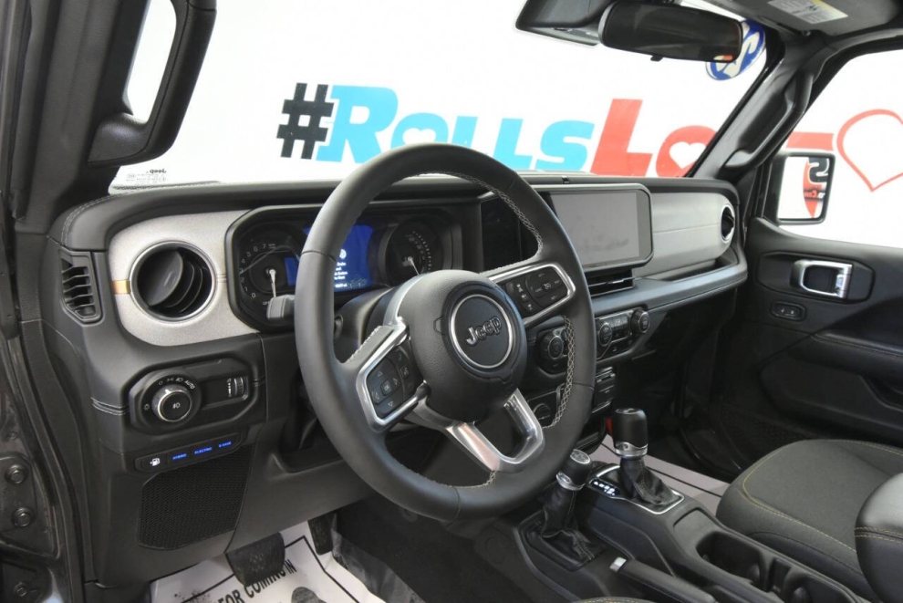 2025 Jeep Wrangler Sahara 4xe 4x4 4dr SUV, Gris, Mileage: 15,069 - photo 11