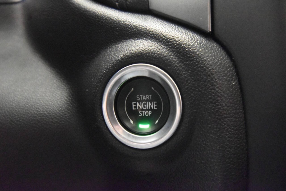 2021 Chevrolet Silverado 1500, Negro, Mileage: 101,144 - photo 22