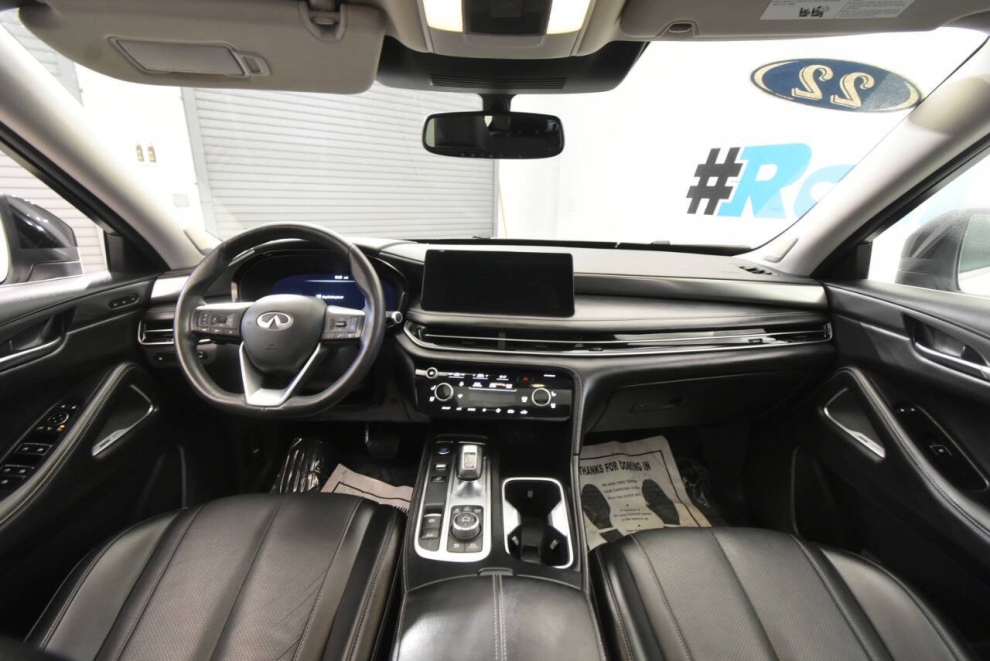 2022 Infiniti QX60 Luxe AWD 4dr SUV, Blanco, Mileage: 63,146 - photo 19