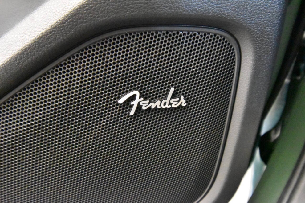 2025 Nissan Frontier SV 4x2 4dr Crew Cab 5 ft. SB, Green, Mileage: 1,551 - photo 30