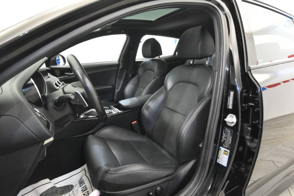 2022 Kia Stinger GT Line AWD 4dr Sedan, Black, Mileage: 91,354 - photo 10