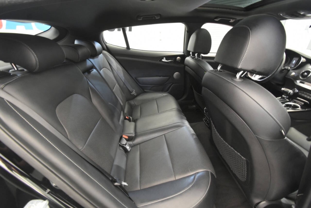 2022 Kia Stinger GT Line AWD 4dr Sedan, Black, Mileage: 91,354 - photo 15