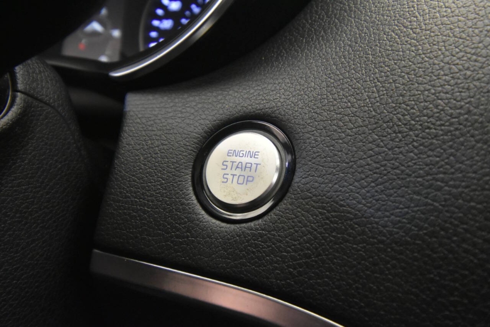 2022 Kia Stinger GT Line AWD 4dr Sedan, Black, Mileage: 91,354 - photo 26