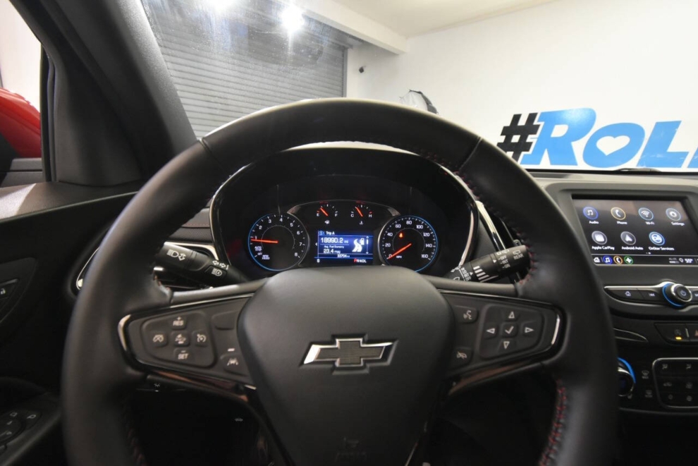 2022 Chevrolet Equinox RS 4x4 4dr SUV, Rojo, Mileage: 33,698 - photo 24