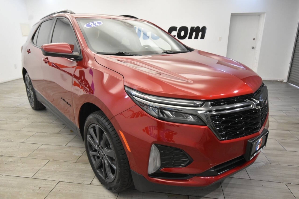 2022 Chevrolet Equinox RS 4x4 4dr SUV, Rojo, Mileage: 33,698 - photo 6