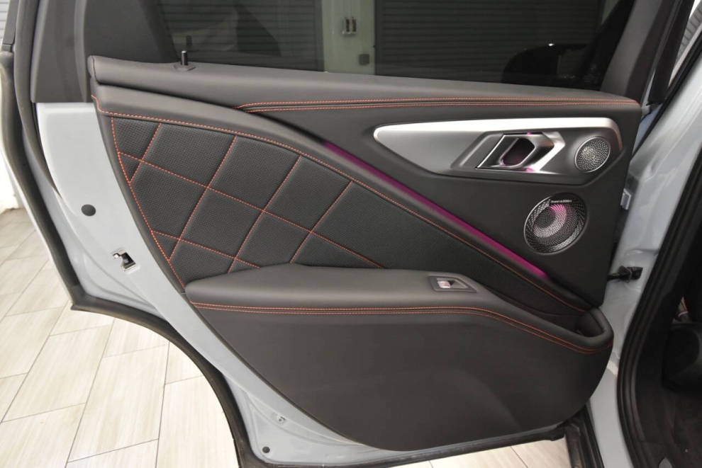 2024 BMW XM Label AWD 4dr Sports Activity Vehicle, Gris, Mileage: 7,258 - photo 15