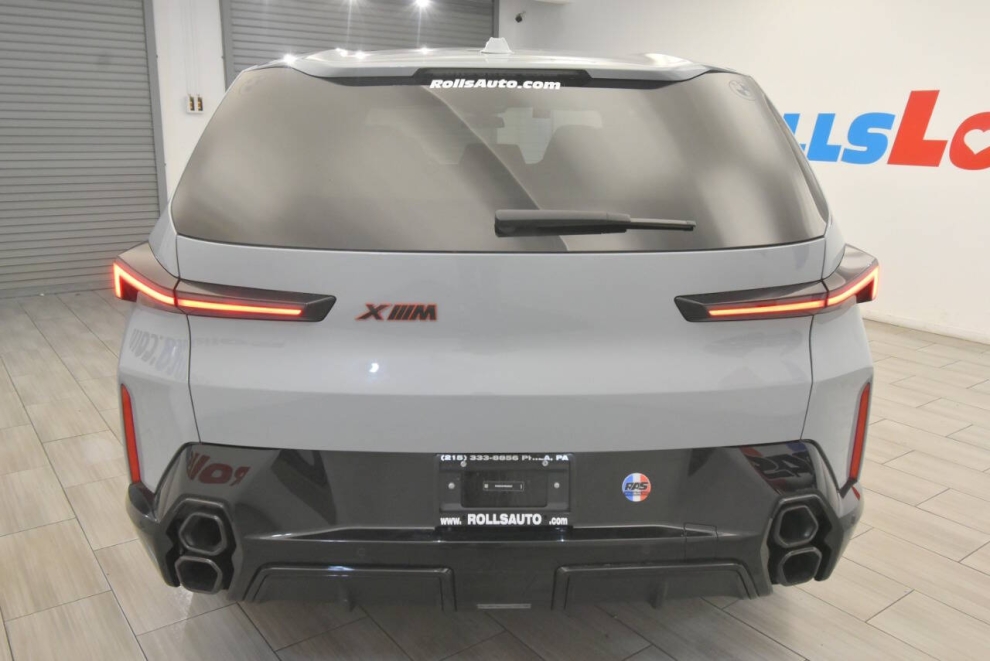 2024 BMW XM Label AWD 4dr Sports Activity Vehicle, Gris, Mileage: 7,258 - photo 3