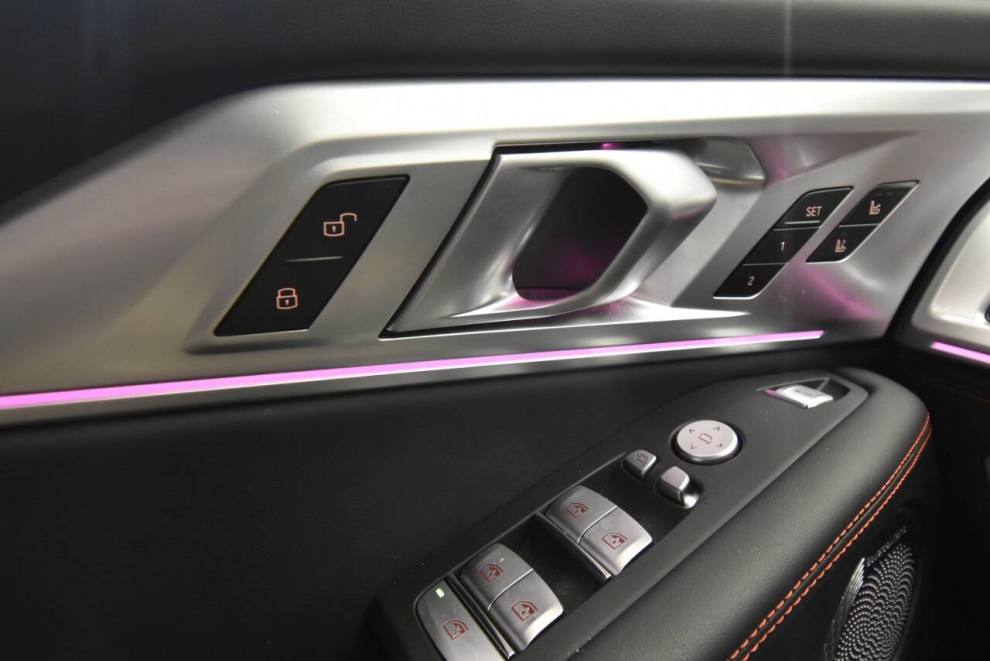 2024 BMW XM Label AWD 4dr Sports Activity Vehicle, Gris, Mileage: 7,258 - photo 34