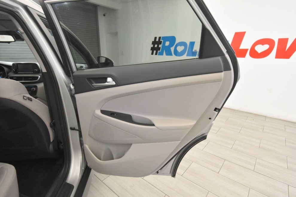 2021 Hyundai Tucson SEL AWD 4dr SUV, Silver, Mileage: 72,654 - photo 22