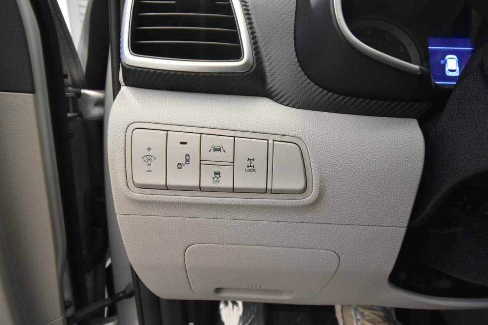 2021 Hyundai Tucson SEL AWD 4dr SUV, Silver, Mileage: 72,654 - photo 26