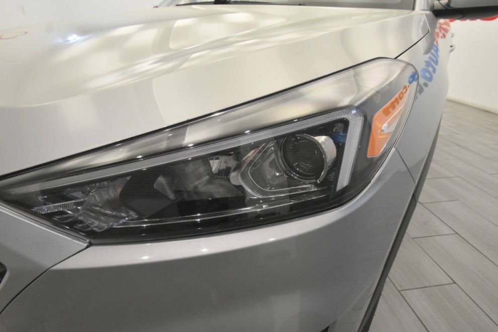 2021 Hyundai Tucson SEL AWD 4dr SUV, Silver, Mileage: 72,654 - photo 9