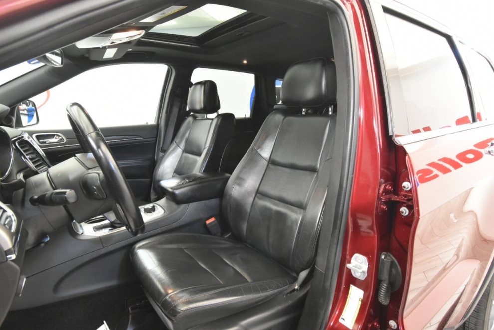 2019 Jeep Grand Cherokee Limited 4x4 4dr SUV, Red, Mileage: 97,766 - photo 10