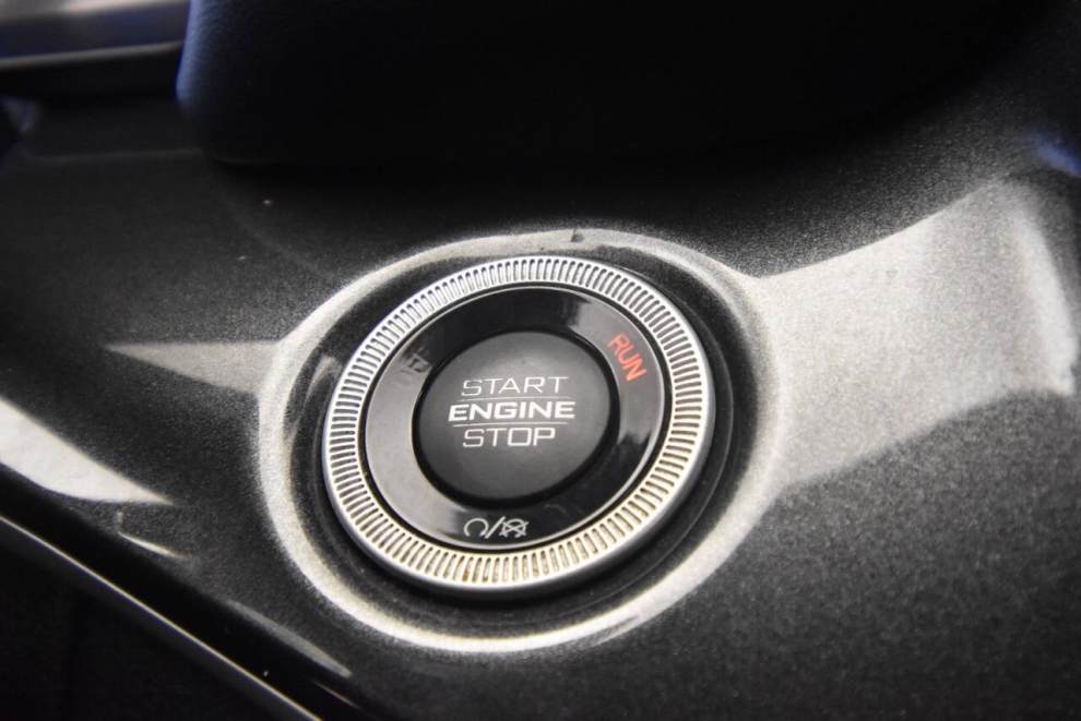 2023 Jeep Grand Cherokee L Altitude 4x4 4dr SUV, Gray, Mileage: 38,758 - photo 26