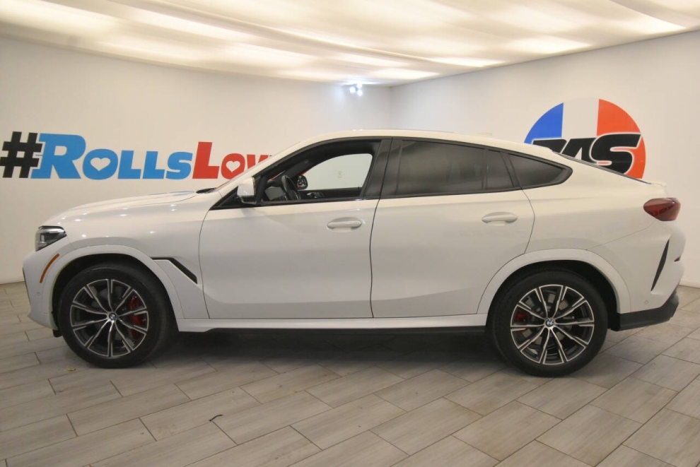 2021 BMW X6 M50i AWD 4dr Sports Activity Coupe, Blanco, Mileage: 29,984 - photo 1