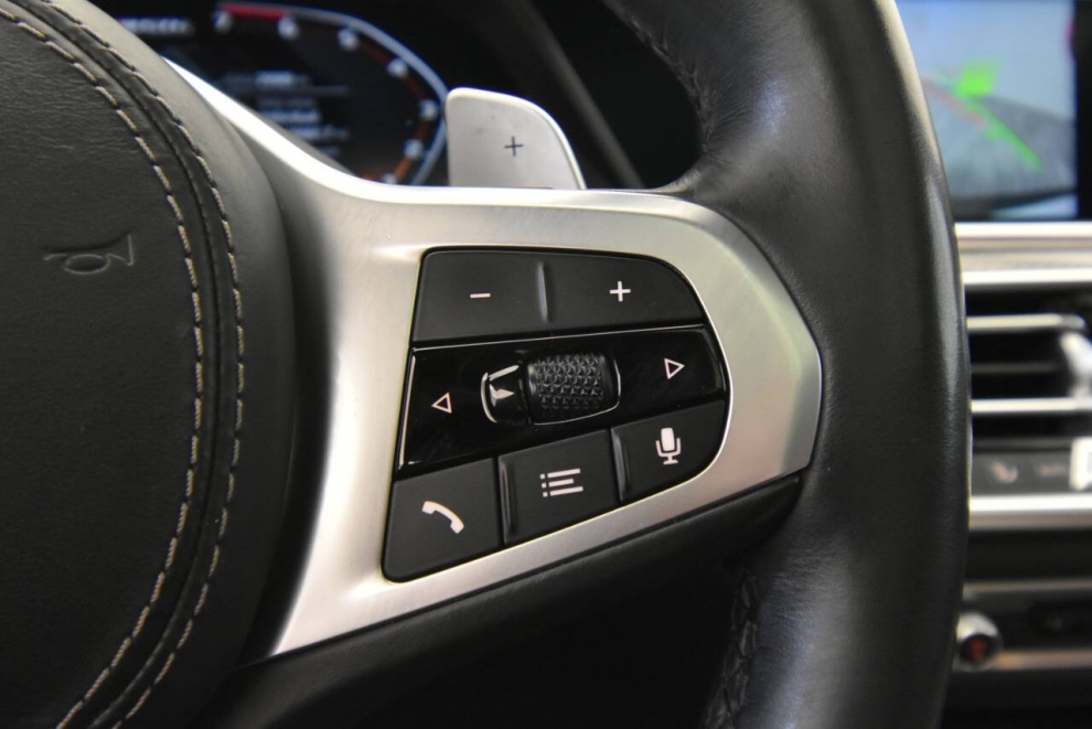 2021 BMW X6 M50i AWD 4dr Sports Activity Coupe, Blanco, Mileage: 29,984 - photo 26