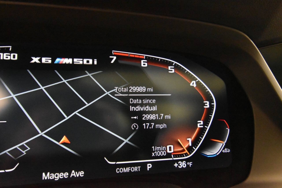 2021 BMW X6 M50i AWD 4dr Sports Activity Coupe, Blanco, Mileage: 29,984 - photo 28