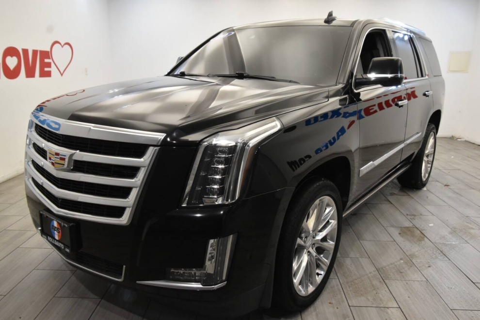 2020 Cadillac Escalade Premium Luxury 4x4 4dr SUV, Black, Mileage: 48,089 