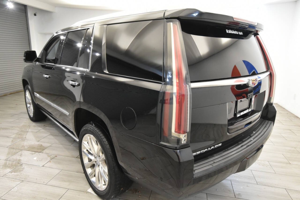 2020 Cadillac Escalade Premium Luxury 4x4 4dr SUV, Black, Mileage: 48,089 - photo 2