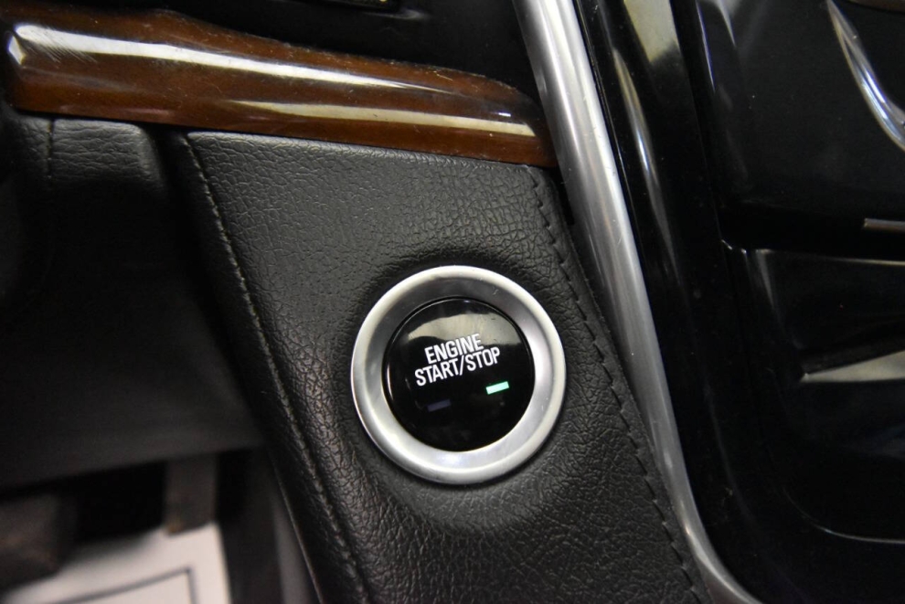 2020 Cadillac Escalade Premium Luxury 4x4 4dr SUV, Black, Mileage: 48,089 - photo 22
