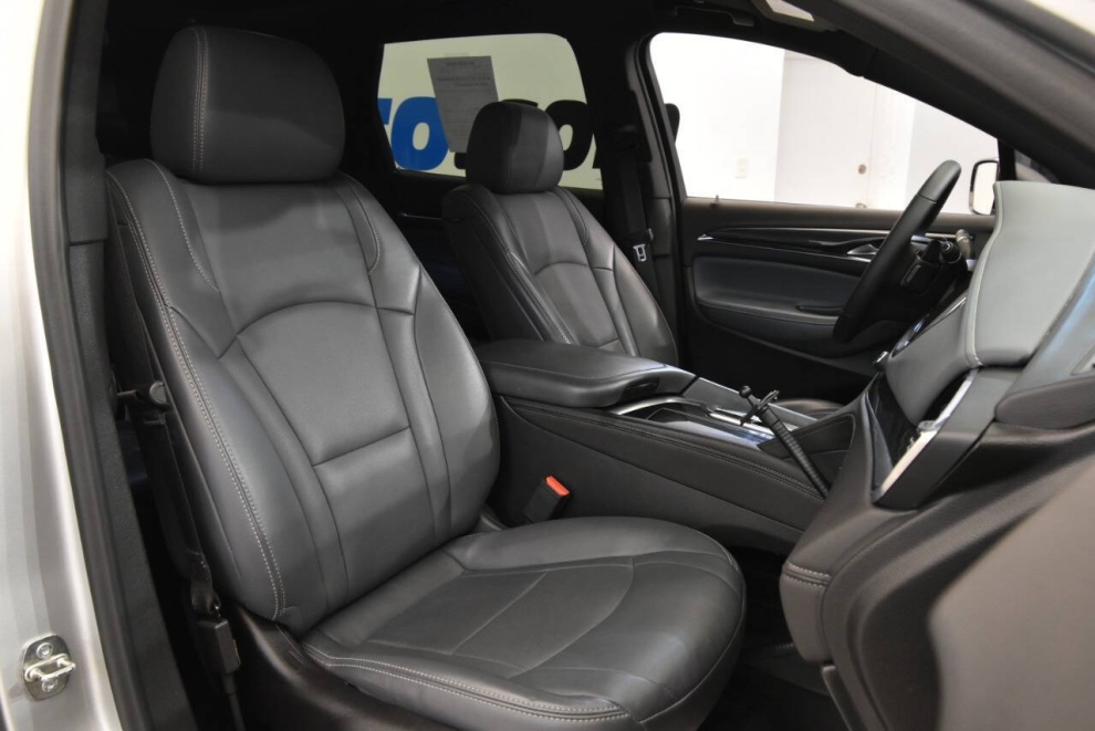 2022 Buick Enclave Essence 4x4 4dr Crossover, Silver, Mileage: 41,133 - photo 19
