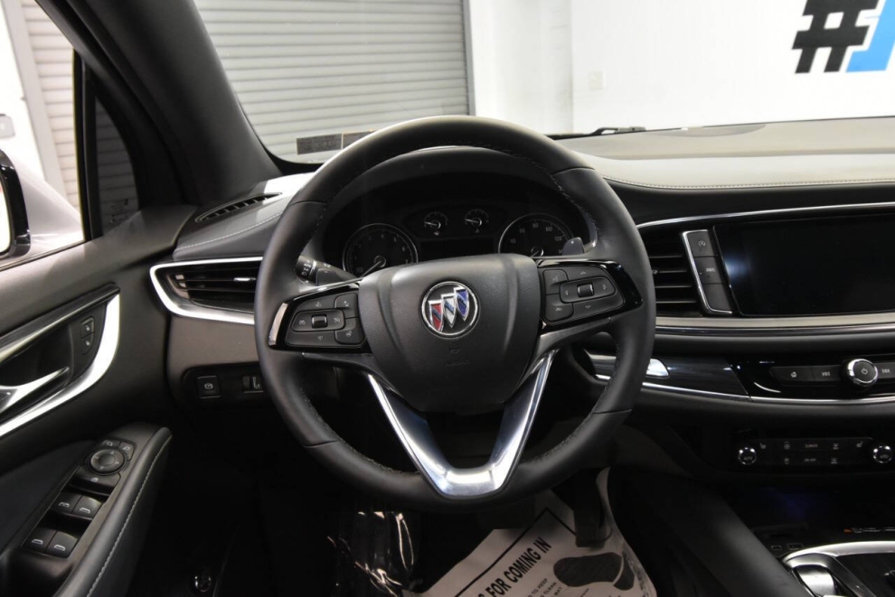 2022 Buick Enclave Essence 4x4 4dr Crossover, Silver, Mileage: 41,133 - photo 29