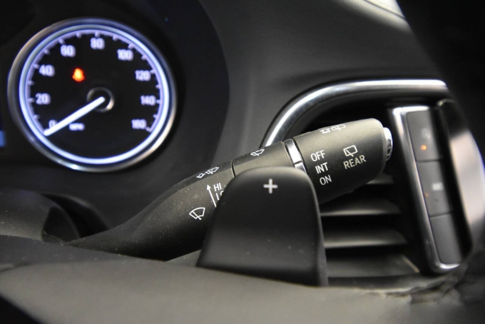 2022 Buick Enclave Essence 4x4 4dr Crossover, Silver, Mileage: 41,133 - photo 34