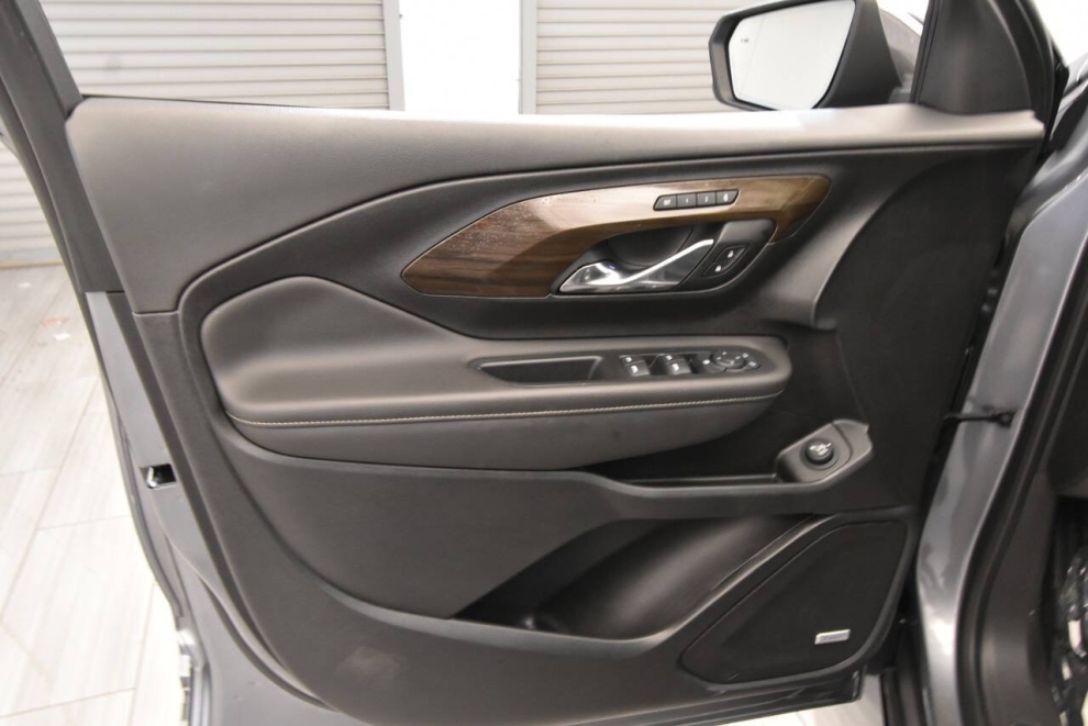 2020 GMC Terrain Denali 4x4 4dr SUV, Gray, Mileage: 49,780 - photo 12