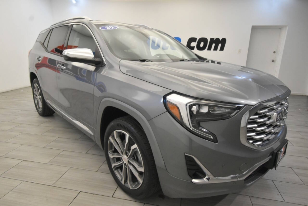 2020 GMC Terrain Denali 4x4 4dr SUV, Gray, Mileage: 49,780 - photo 6