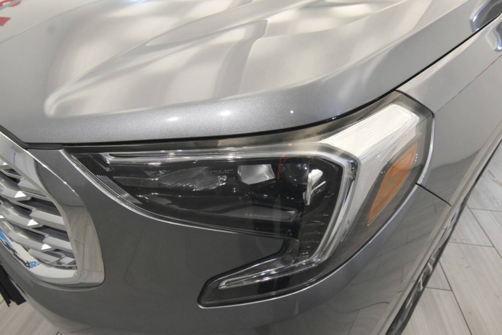 2020 GMC Terrain Denali 4x4 4dr SUV, Gray, Mileage: 49,780 - photo 8