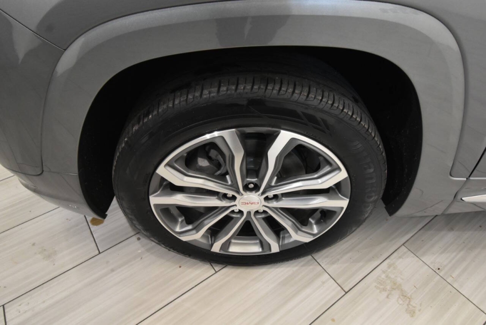 2020 GMC Terrain Denali 4x4 4dr SUV, Gray, Mileage: 49,780 - photo 9