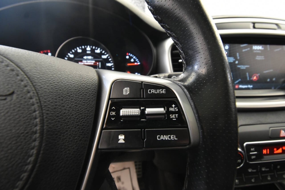 2019 Kia Sorento SX Limited V6 4dr SUV, Black, Mileage: 93,468 - photo 27