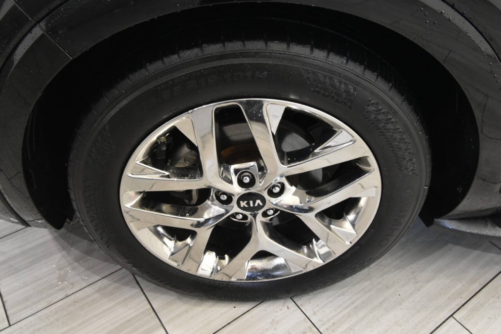 2019 Kia Sorento SX Limited V6 4dr SUV, Black, Mileage: 93,468 - photo 9