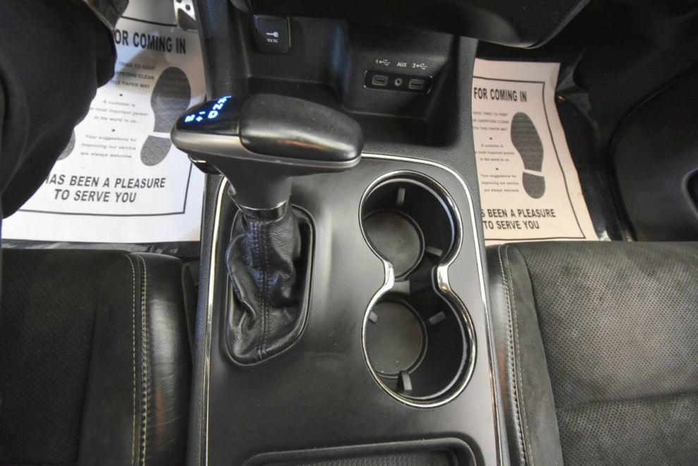 2019 Dodge Durango SRT AWD 4dr SUV, Azul, Mileage: 85,405 - photo 29