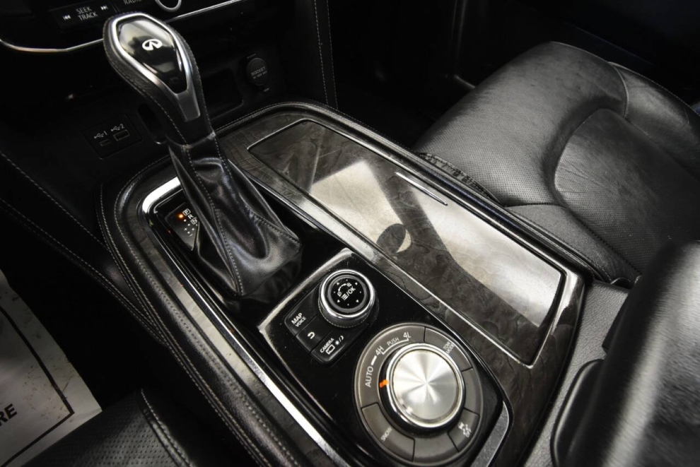 2021 Infiniti QX80 Luxe AWD 4dr SUV, Black, Mileage: 93,652 - photo 22