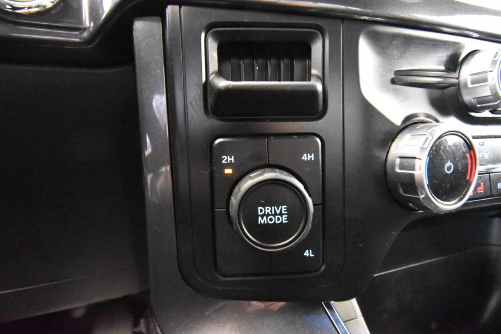 2023 Ford F-150 XLT 4x4 4dr SuperCab 6.5 ft. SB, Black, Mileage: 115,184 - photo 22