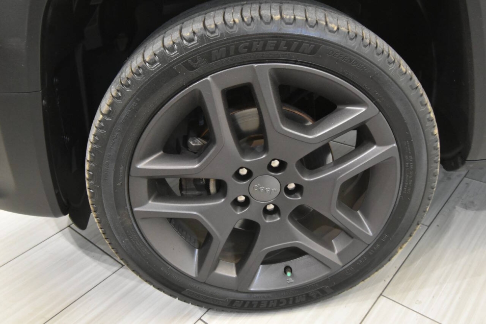 2020 Jeep Renegade High Altitude 4x4 4dr SUV, Red, Mileage: 91,817 - photo 9