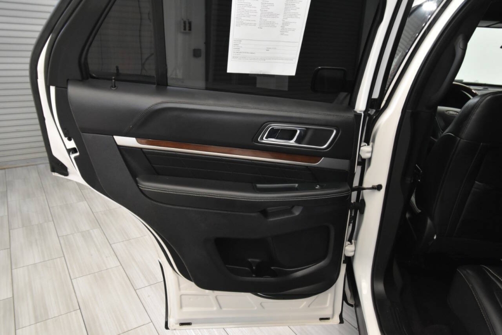 2018 Ford Explorer Platinum AWD 4dr SUV, White, Mileage: 73,391 - photo 18
