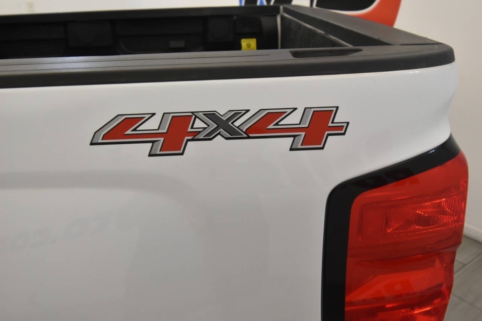 2017 Chevrolet Silverado 1500 LT 4x4 4dr Double Cab 6.5 ft. SB, White, Mileage: 105,262 - photo 30