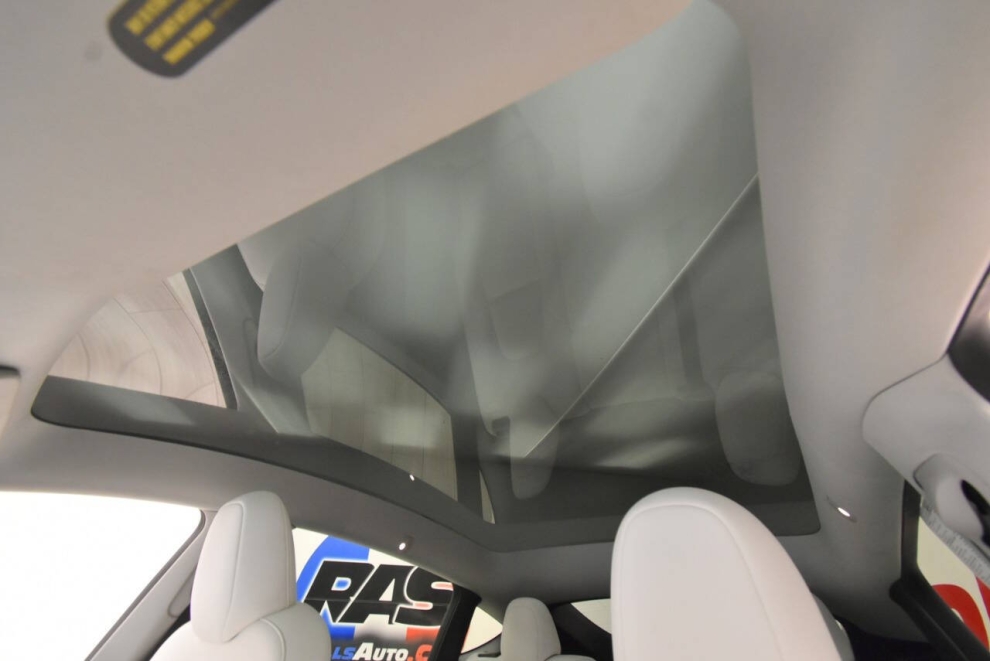 2023 Tesla Model Y Base AWD 4dr Crossover, White, Mileage: 60,039 - photo 39